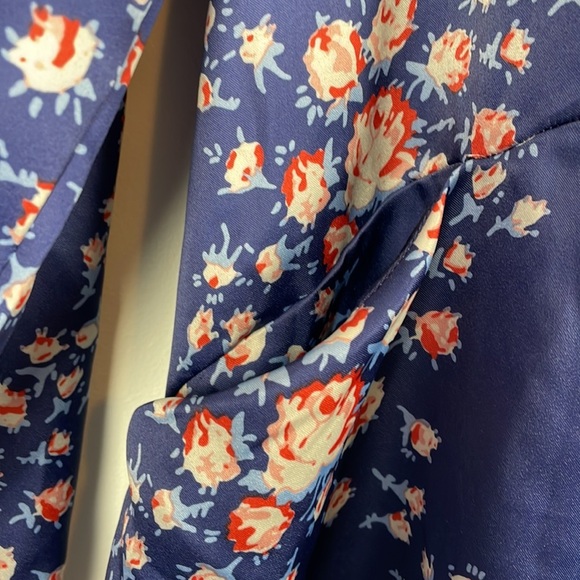 Morgan Lane X Fab Fit Fun long sleeve 2 pocket satin feel intimate robe SZ L-XL - Picture 6 of 9